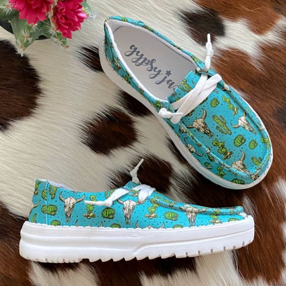 New Gypsy Jazz Elizabeth Slip On Sneaker in Turquoise - Picture 1 of 5